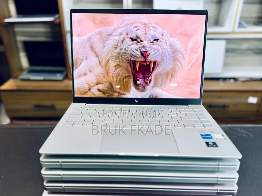 New Laptop HP Pavilion 14 16GB Intel Core i5 SSD 1T
