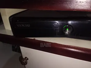 Xbox 360 S