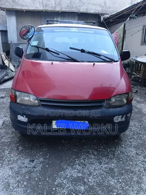 Toyota HiAce 1998 Red