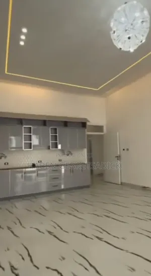 6bdrm House in አራብሳ, Yeka for sale