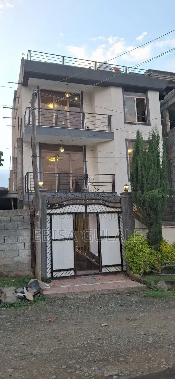 Furnished 8bdrm Farm House in Oromia-Finfinne for sale