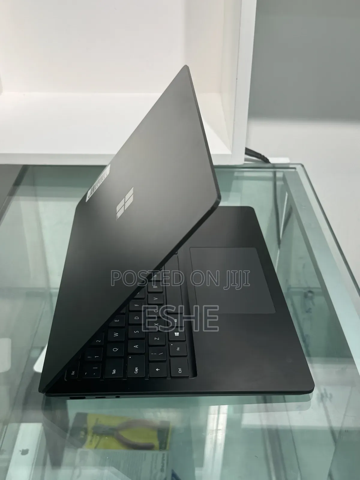 New Laptop Microsoft Surface Laptop 4 16GB Intel Core i5 SSD 512GB