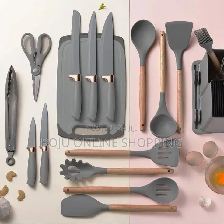 9pcs Kitchen Knife Set( ብላ )