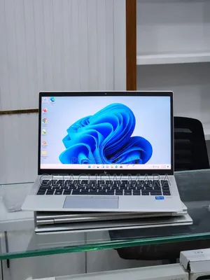 New Laptop HP EliteBook 830 16GB Intel Core i5 SSD 512GB