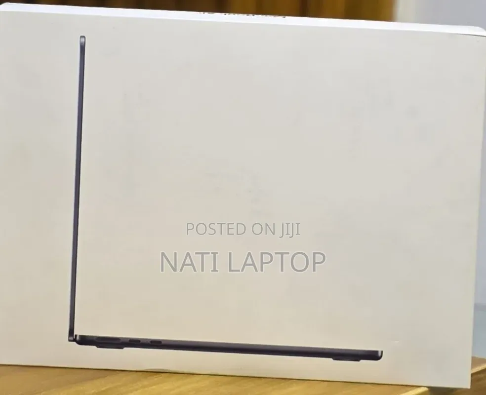 New Laptop Apple MacBook Air 2026 M5 13-inch 16GB Apple M5 SSD 512GB