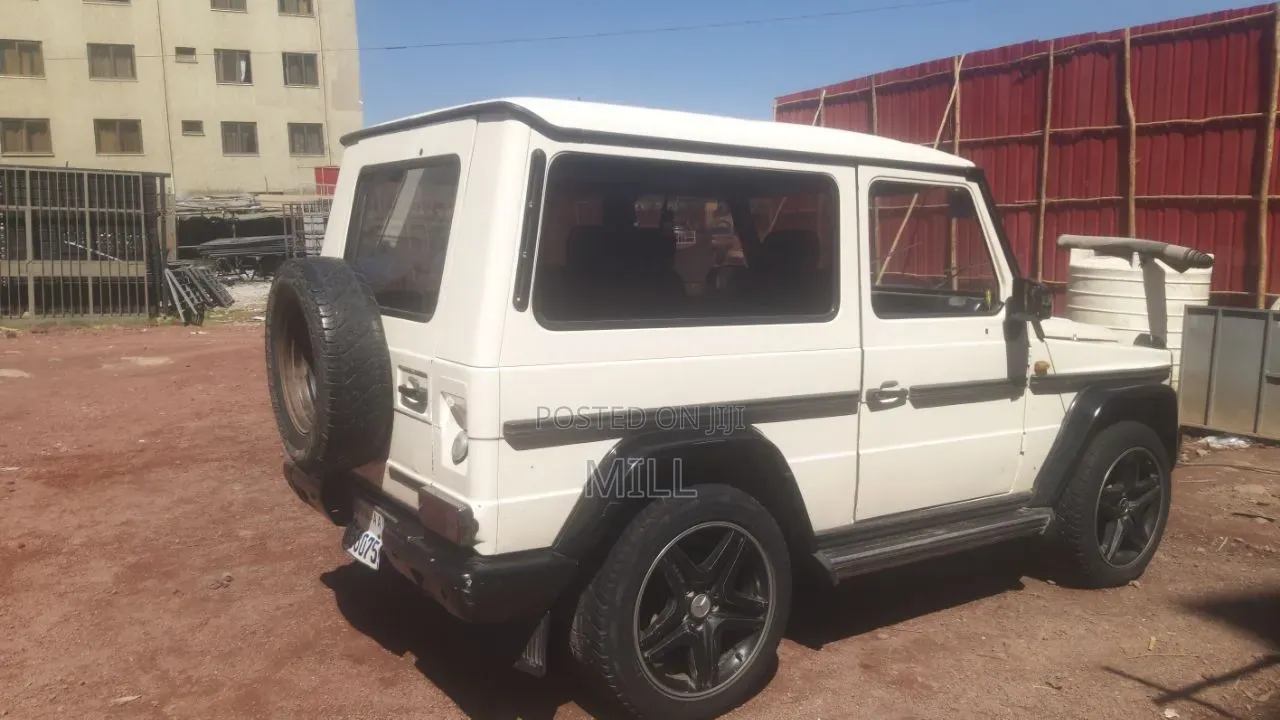 Mercedes-Benz G-Class 1992 White