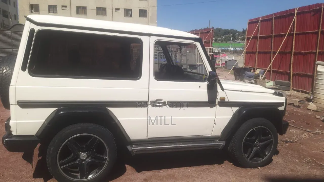 Mercedes-Benz G-Class 1992 White