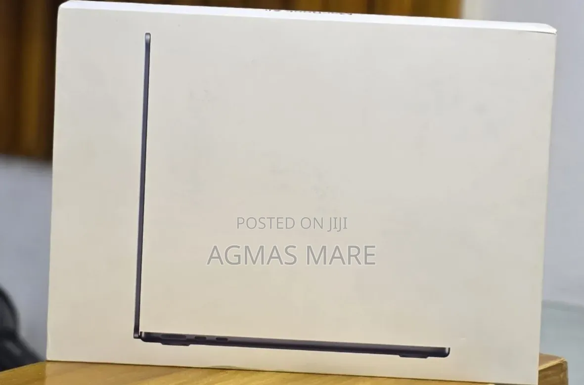 New Laptop Apple MacBook Air 2026 M5 13-inch 16GB Apple M5 SSD 512GB