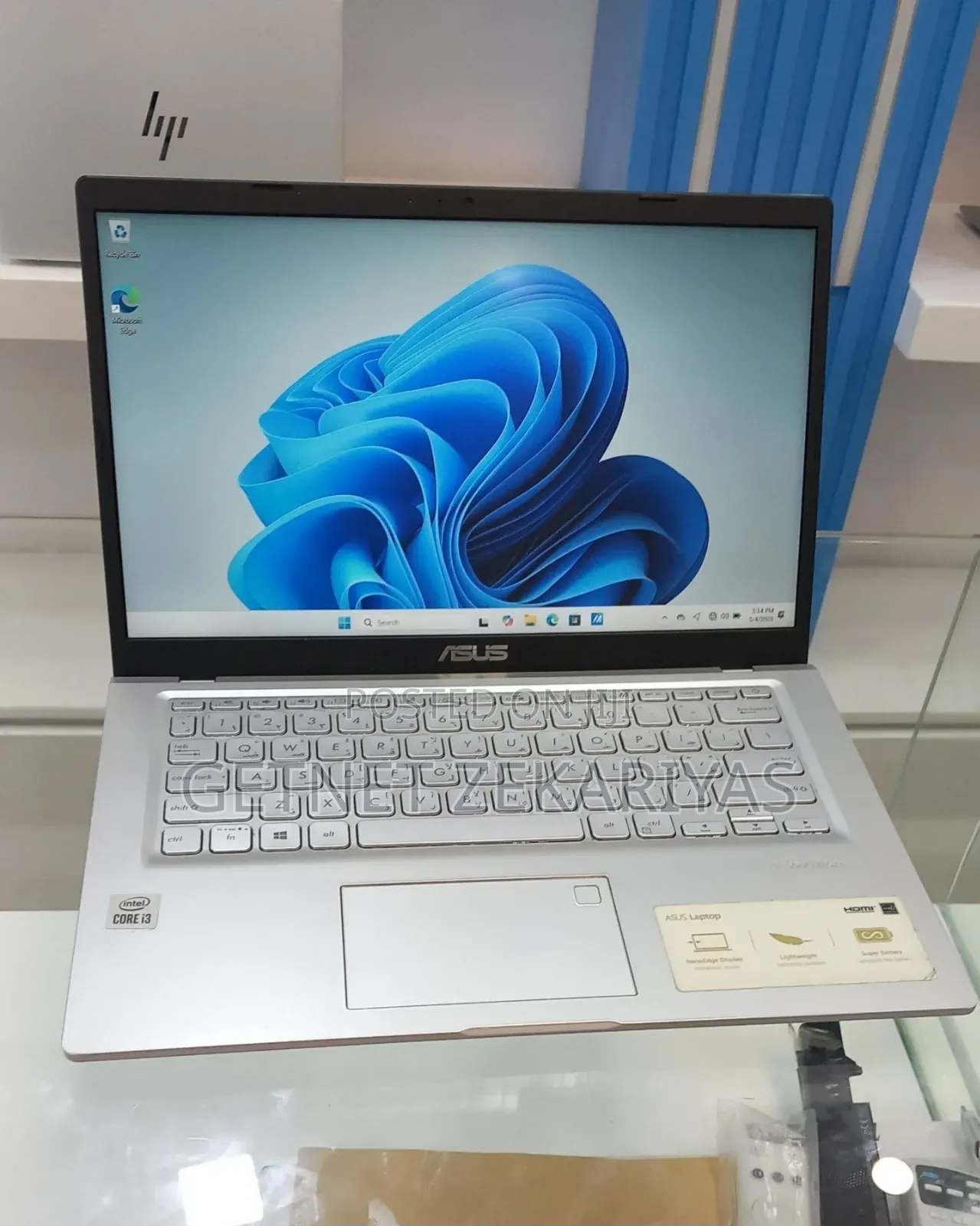 New Laptop Asus Vivobook E410M 4GB Intel Core i3 SSD 512GB