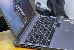 New Laptop Lenovo Legion 5 16GB AMD Ryzen 7 SSD 1T