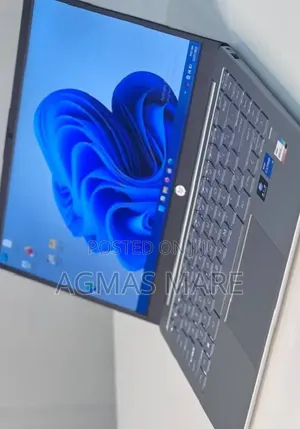 New Laptop HP Stream Notebook 16GB Intel Core i5 SSD 1T