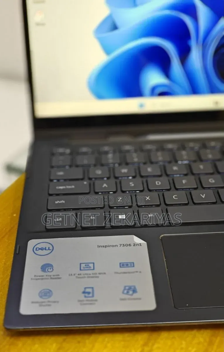 New Laptop Dell Inspiron 7306 16GB Intel Core i7 SSD 512GB