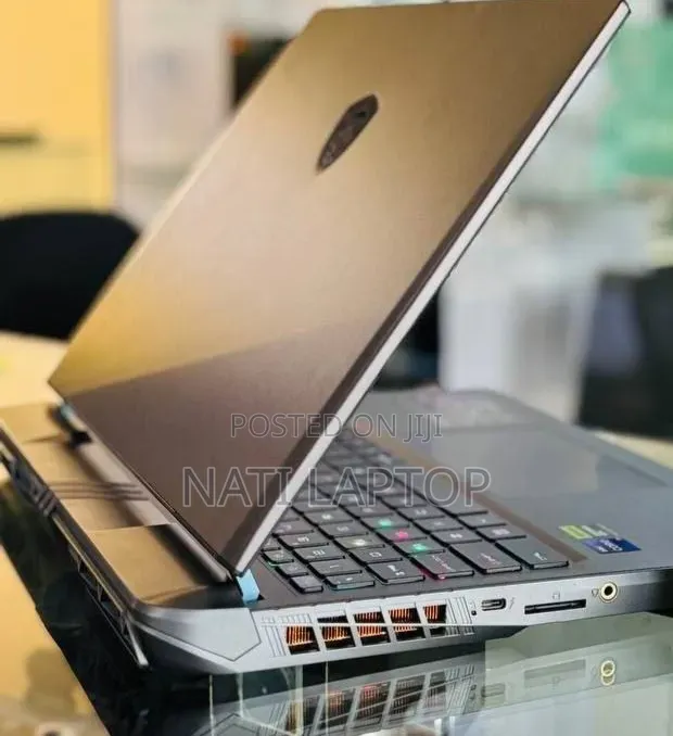 New Laptop MSI 16GB Intel Core i9 SSD 1T