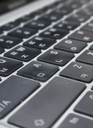 New Laptop Apple MacBook Air 2020 M1 8GB Apple M1 SSD 512GB