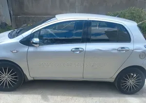 Toyota Yaris 2009 Silver