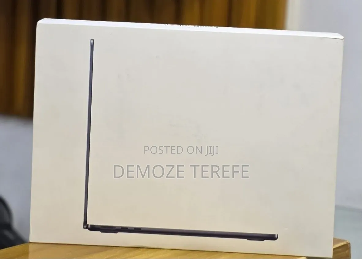 New Laptop Apple MacBook Air 2026 M5 15-inch 16GB Apple M5 SSD 512GB