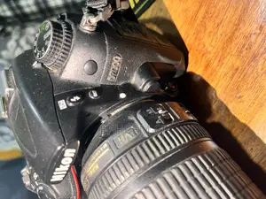 Nikon D7000 DSLR Camera
