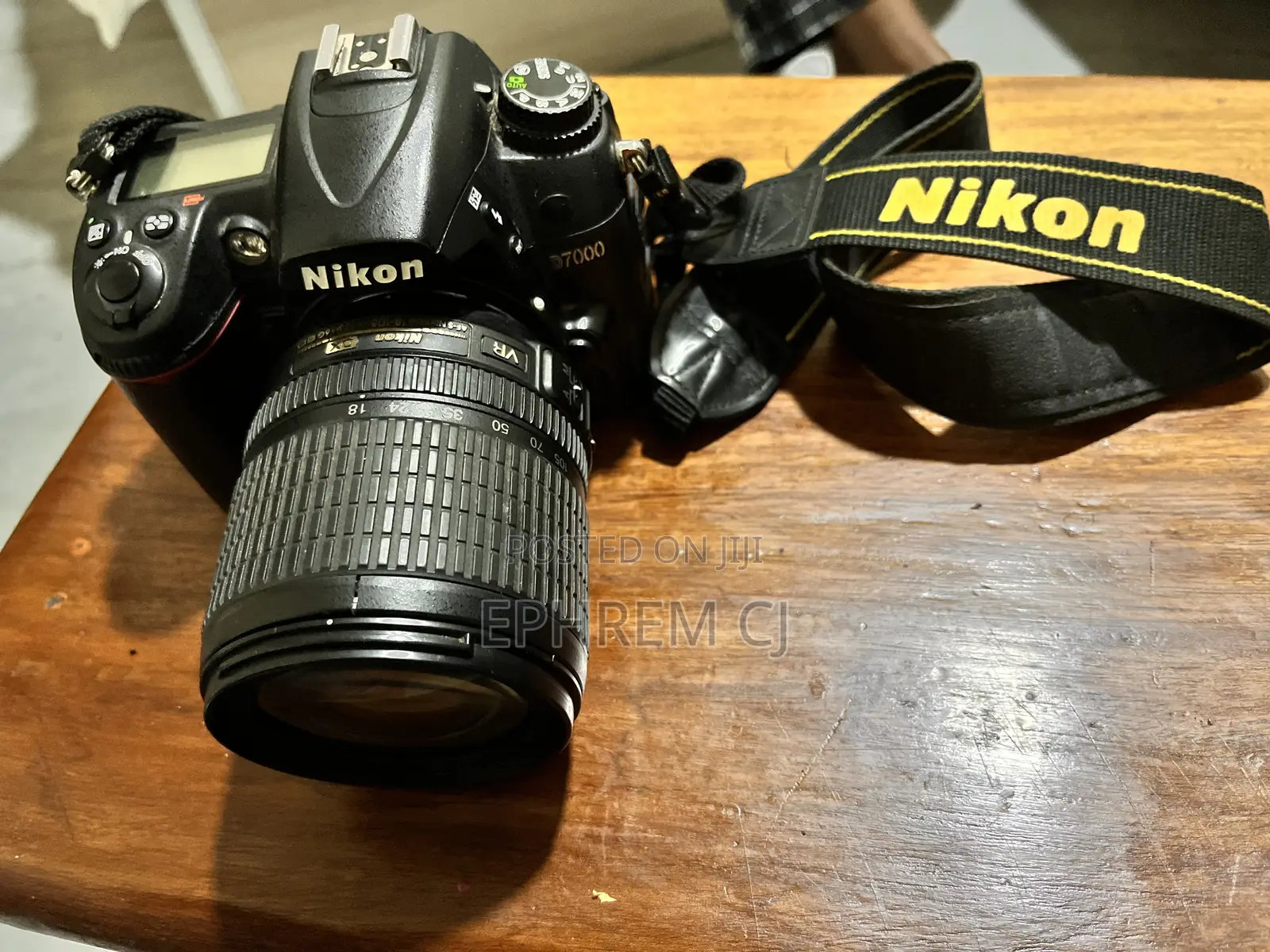 Nikon D7000 DSLR Camera