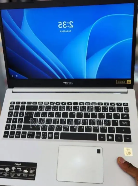 New Laptop Asus 16GB Intel Core i7 SSD 512GB