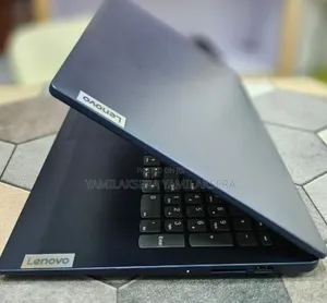 New Laptop Lenovo Legion 5 8GB AMD Ryzen 5 SSD 512GB
