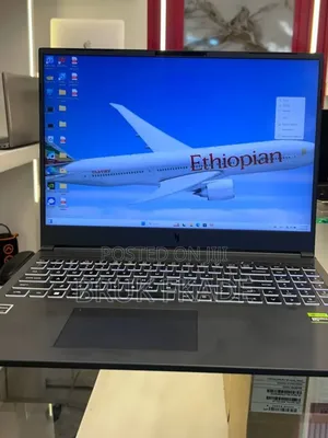 New Laptop Acer Predator Helios Neo 16 16GB Intel Core i7 SSD 1T