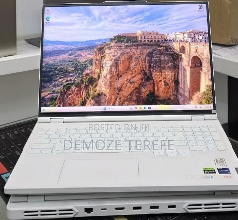 New Laptop Lenovo Legion 5 16GB Intel Core i9 SSD 1T
