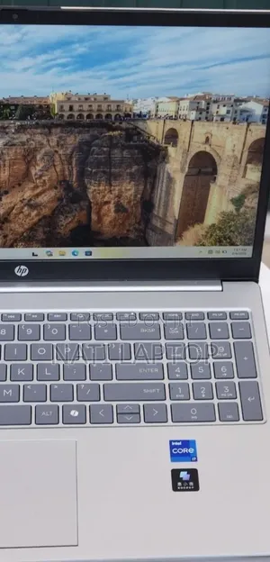 New Laptop HP Stream Notebook 16GB Intel Core i7 SSD 1T