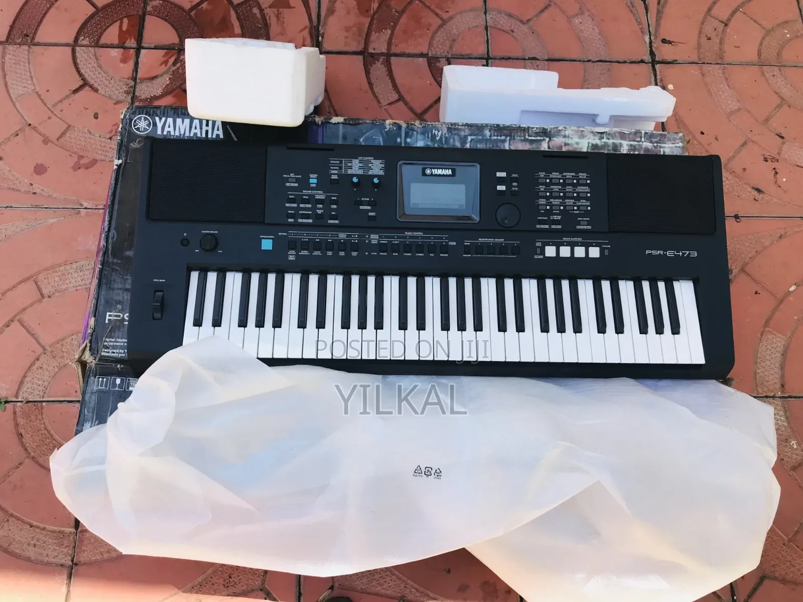 PSR 473 Yamaha Portable Keyboard