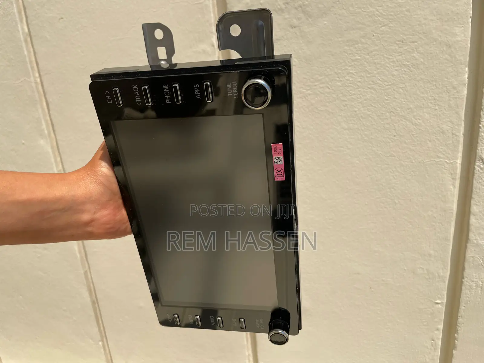 Toyota Revo / Fortuner 8 Inch Infotainment System