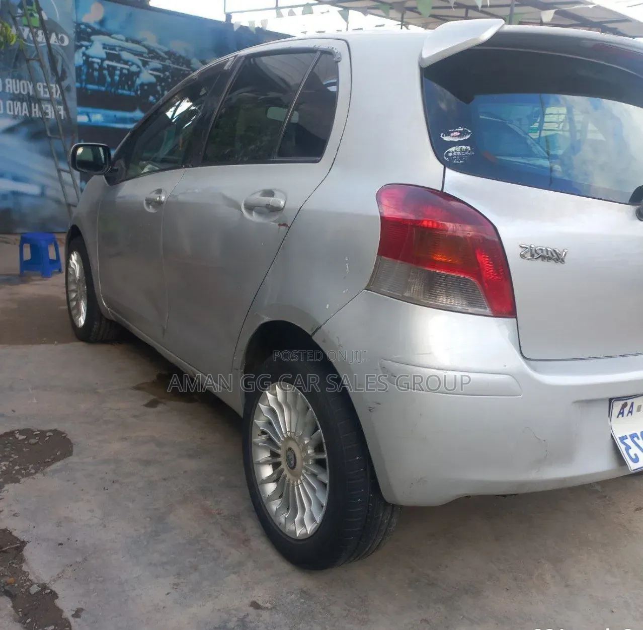 Toyota Yaris 2010 Silver