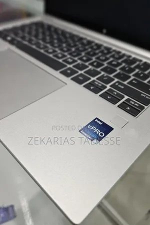 New Laptop HP EliteBook 840 G10 16GB Intel Core i5 SSD 512GB