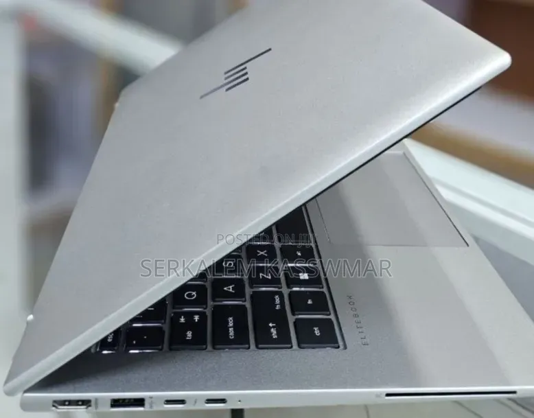 New Laptop HP EliteBook 840 G10 16GB Intel Core i5 SSD 512GB