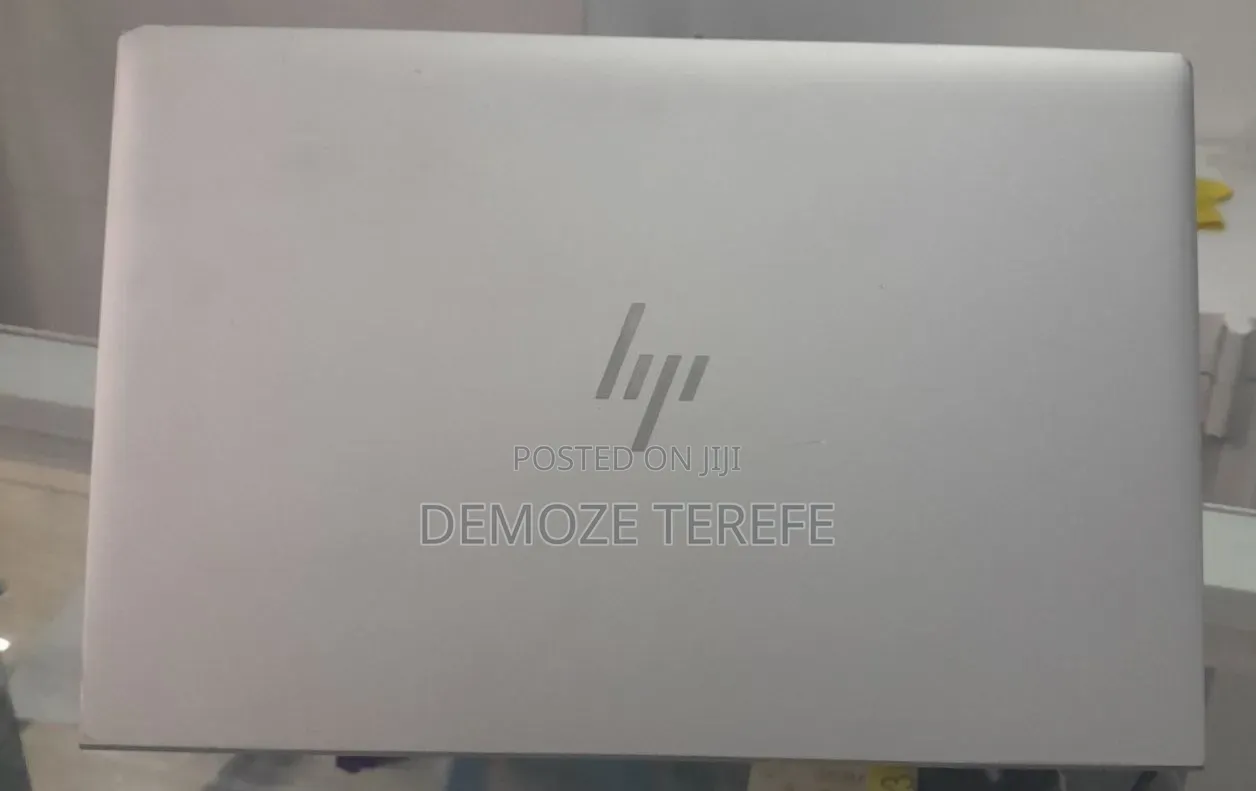 New Laptop HP EliteBook 840 G8 8GB Intel Core i7 SSD 512GB