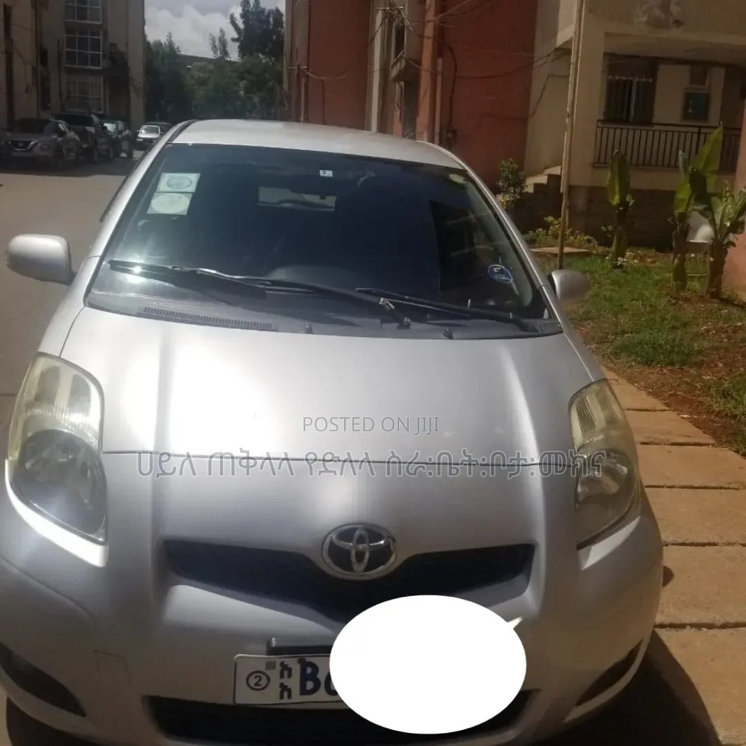 Toyota Yaris 2008 Silver