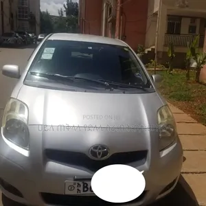 Toyota Yaris 2008 Silver