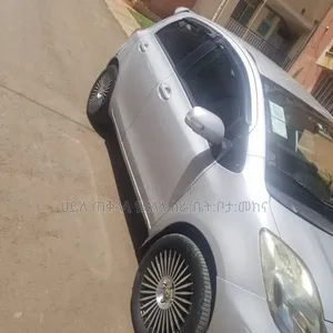 Toyota Yaris 2008 Silver