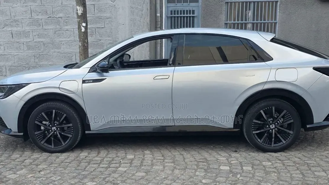 Honda e:NS2 68.8 kWh FWD 2025 Teal