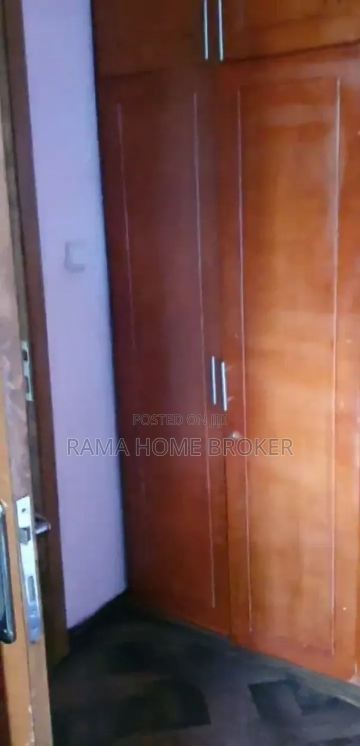 Furnished 3bdrm Condo in ቦሌ አራብሳ ኮንዶሚኒየም, Yeka for sale