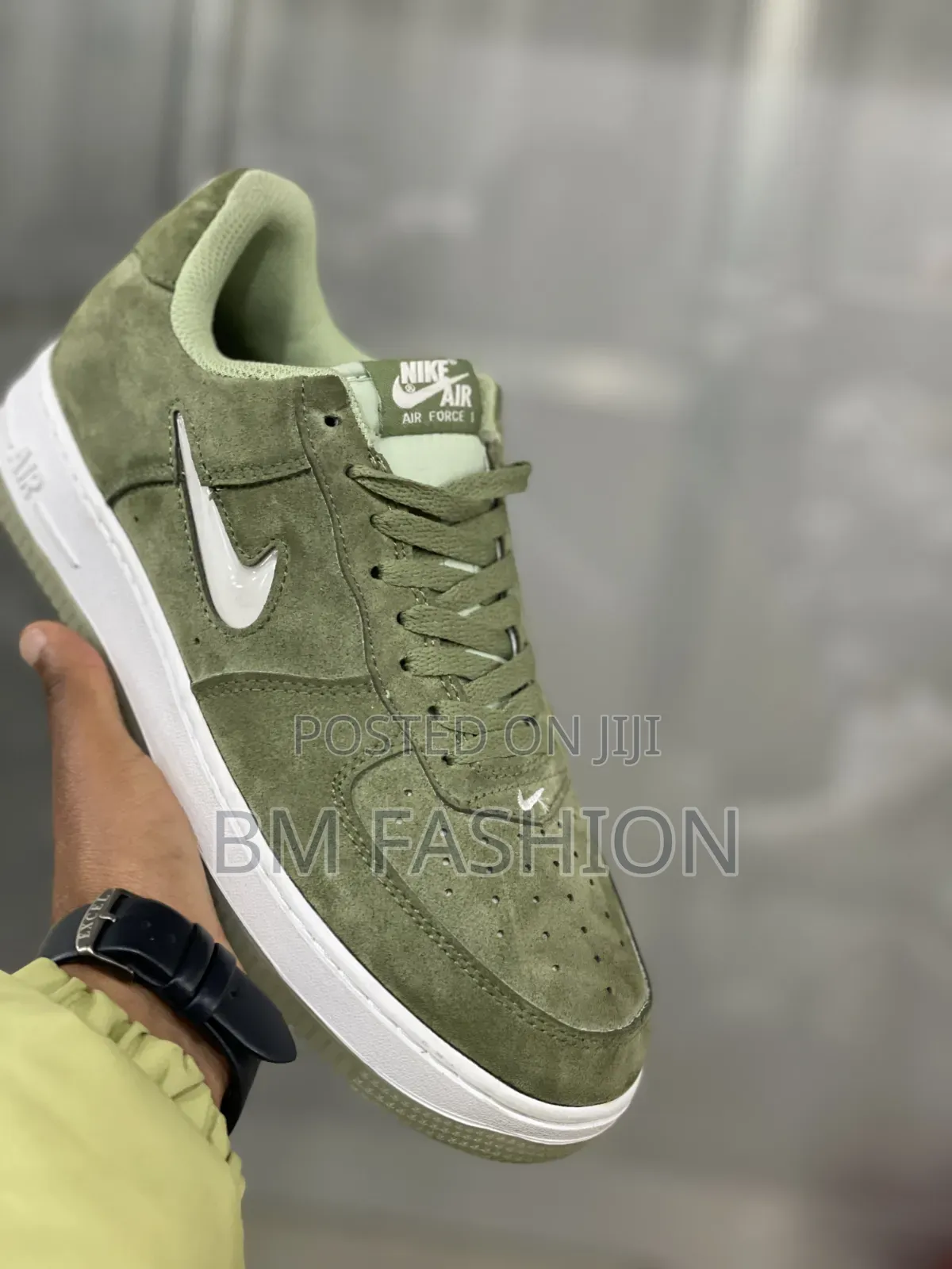 Nike Air Force 1 Low "Oil Green"