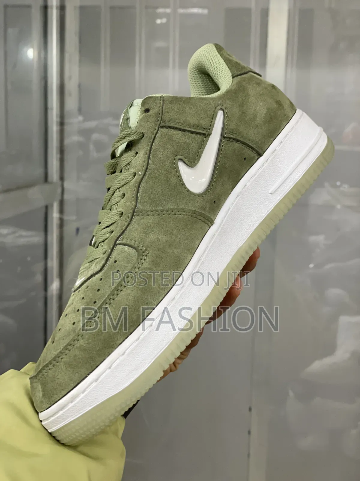 Nike Air Force 1 Low "Oil Green"