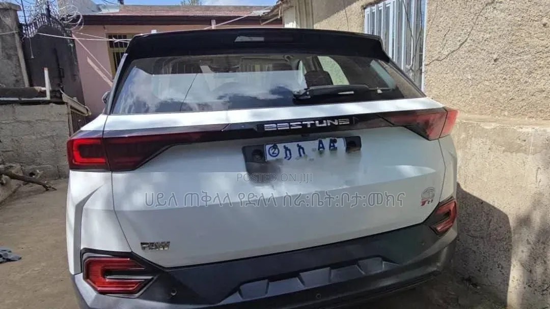 Bestune T77 1.2 FWD 2021 Off white