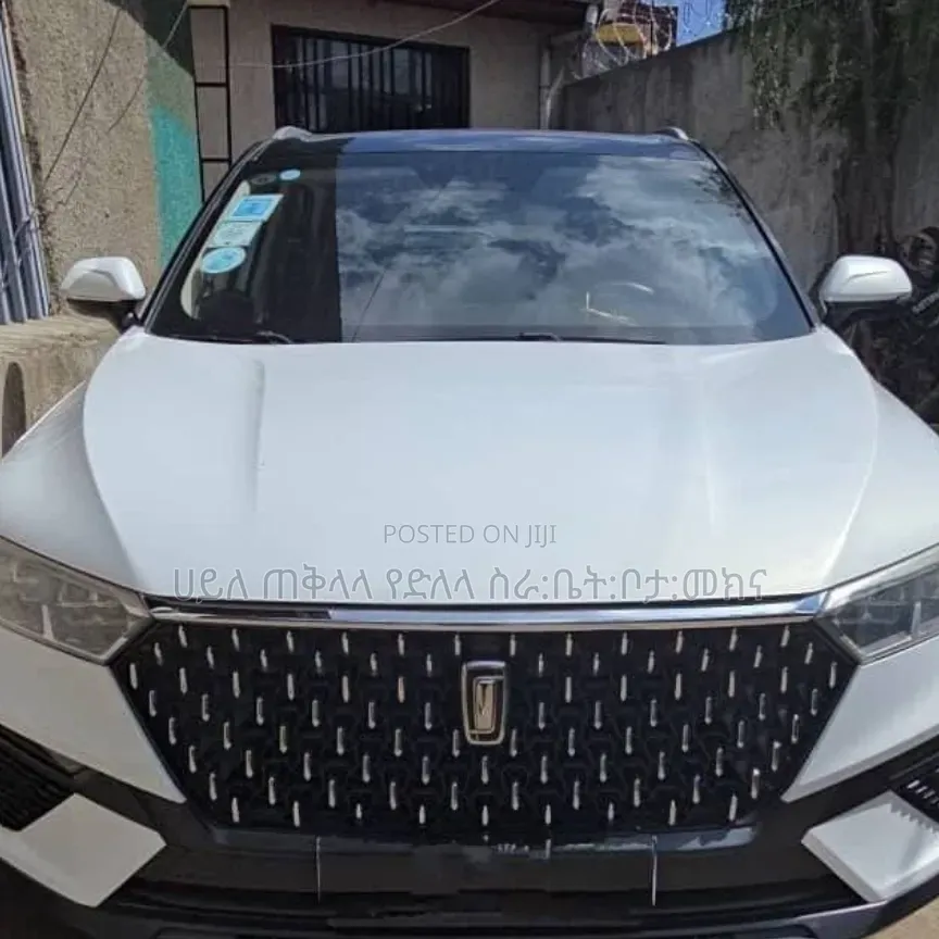 Bestune T77 1.2 FWD 2021 Off white