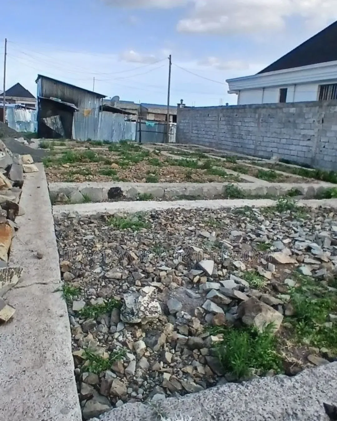250 ካሬ.ሜትር መሠረት የወጣለት Legetafo Area for Sale