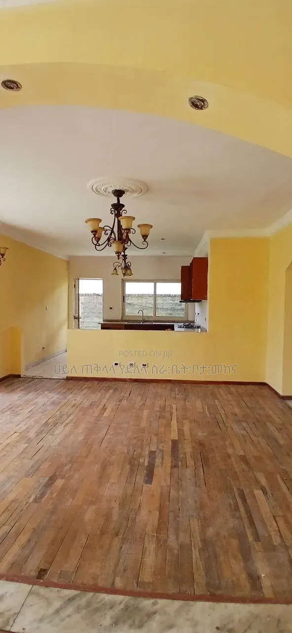 Furnished 6bdrm Villa in Ccd Real State, Oromia-Finfinne for sale