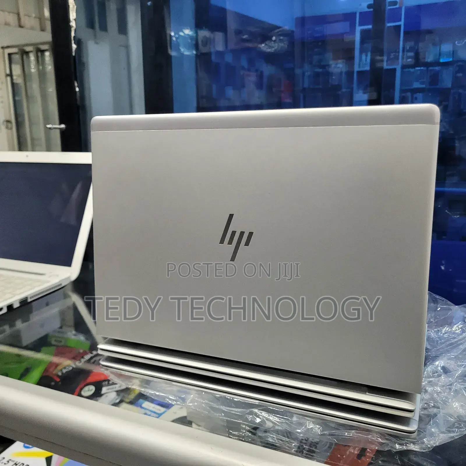 New Laptop HP EliteBook 840 G5 8GB Intel Core i5 SSD 512GB