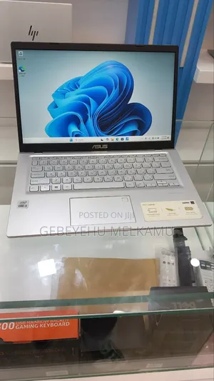 New Laptop Asus 4GB Intel Core 3 SSD 512GB