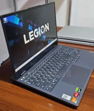 New Laptop Lenovo 16GB AMD Ryzen 7 SSD 512GB