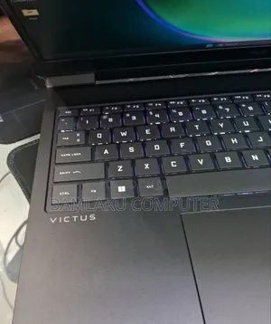 New Laptop HP Victus 16 16GB Intel Core i7 SSD 1T