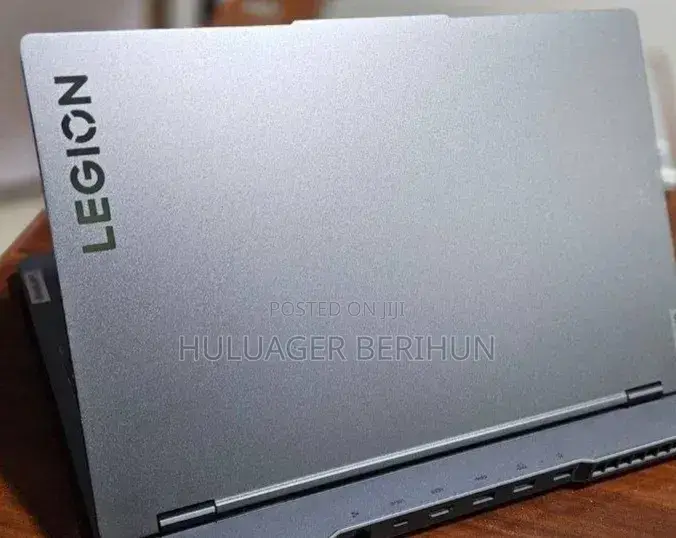 New Laptop Lenovo Legion 5 16GB AMD Ryzen 7 SSD 512GB