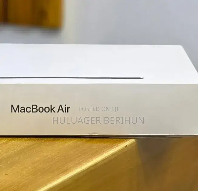 New Laptop Apple MacBook Air 2026 M5 13-inch 16GB Apple M5 SSD 512GB